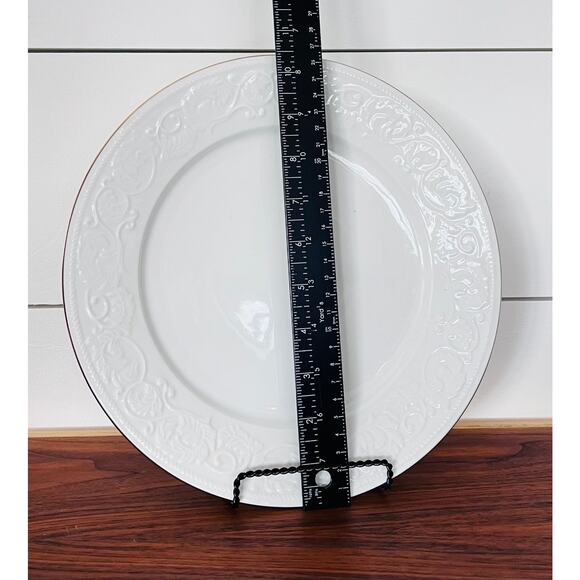 Farberware Calais 4173 White w/ Gold Trim - Dinner Plate 10 3/4" - Picture 4 of 6